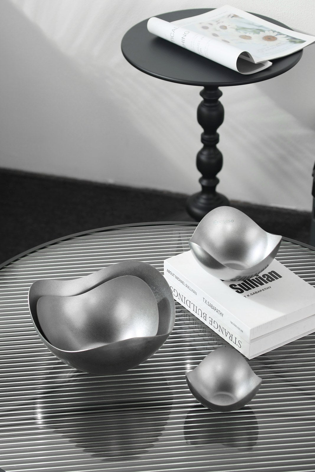 Wave-Edge Fruit Plates - product image 2