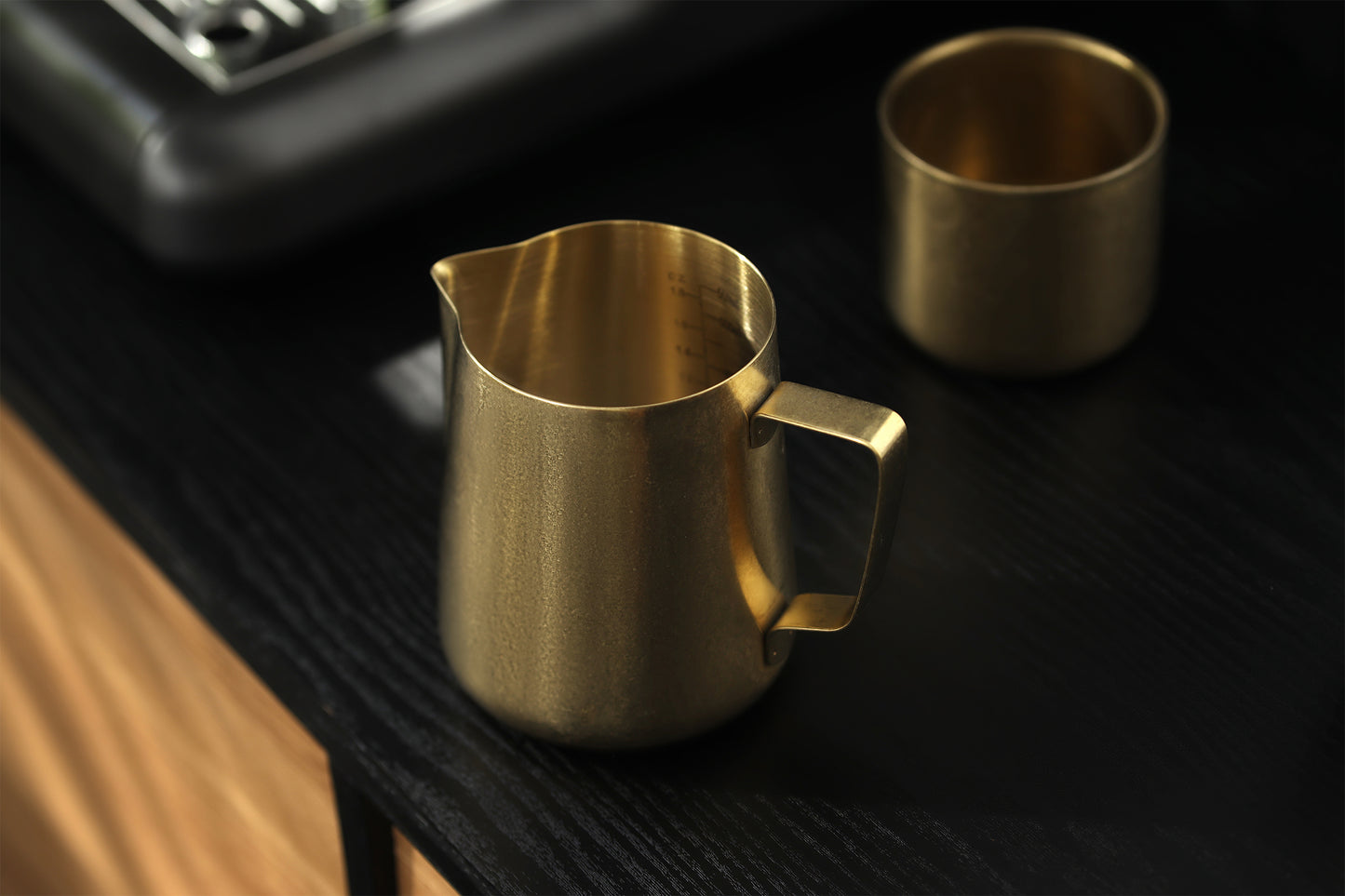 Stainless Steel Milk Frothing Pitchers - product image 4