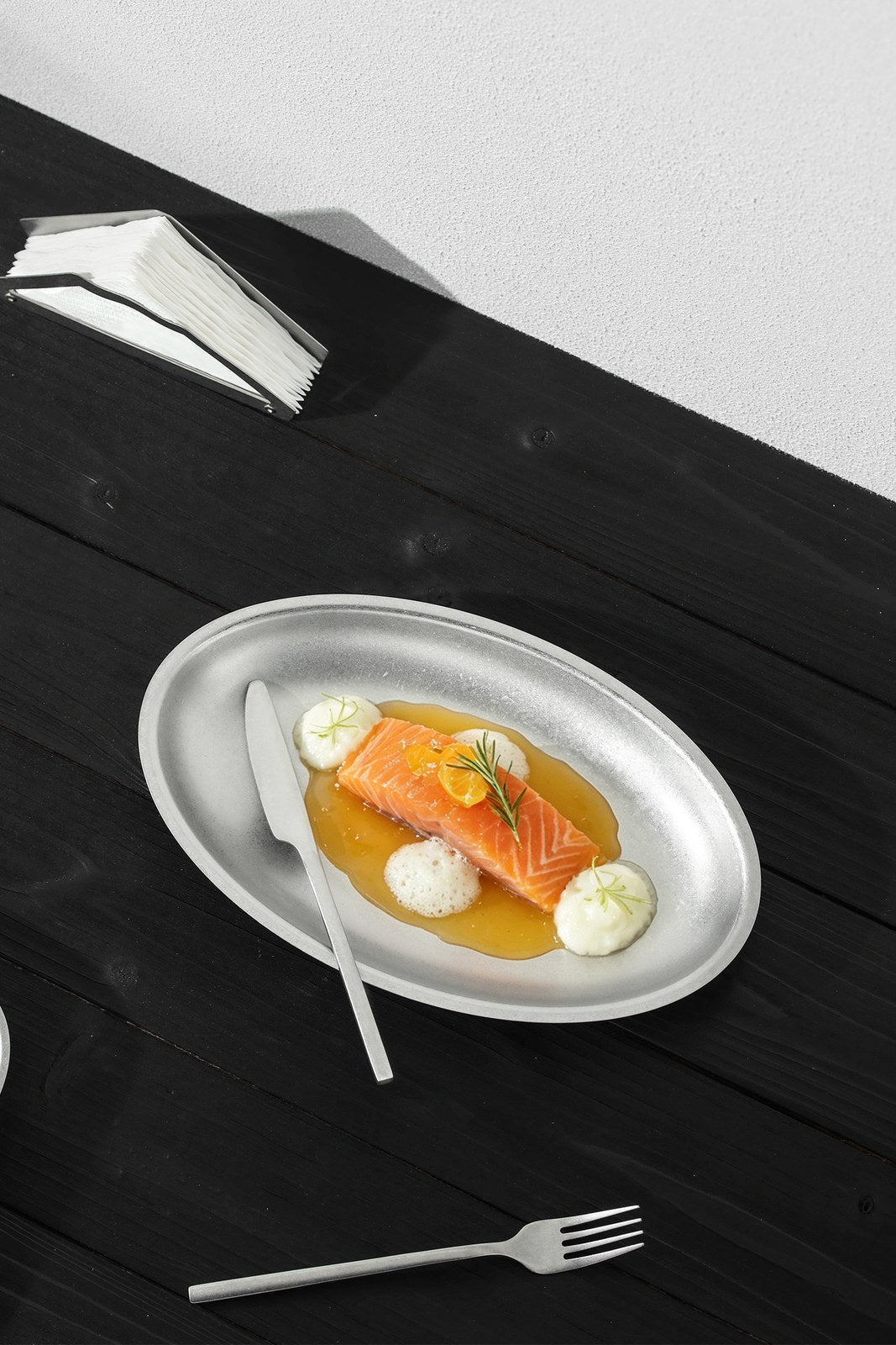 Oval, Square & Fish Serving Plates - product image 2
